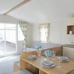 Chalet Casablanca, Totaal 80m2 Met Veel Comfort Op Fantastisch 5-sterren Vakantiepark!