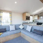 Casablanca, Totaal 80m2 Met Veel Comfort Op Fantastisch 5-sterren Vakantiepark! * Sevenum