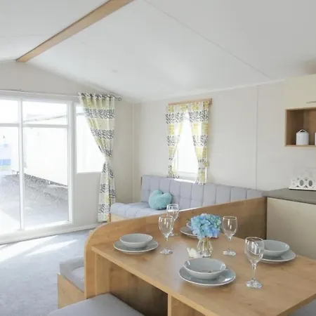 Alpesi faház Casablanca, Totaal 80m2 Met Veel Comfort Op Fantastisch 5-sterren Vakantiepark!