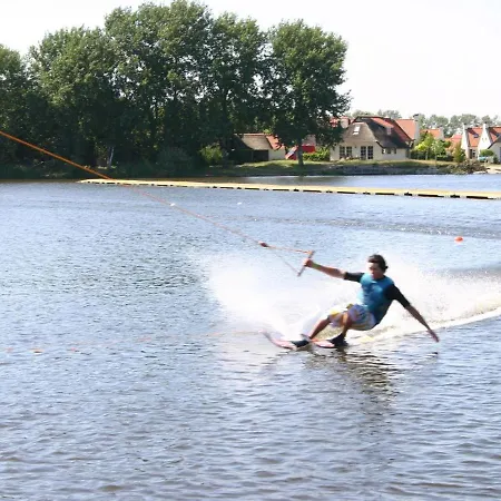 Alpesi faház Casablanca, Totaal 80m2 Met Veel Comfort Op Fantastisch 5-sterren Vakantiepark! *