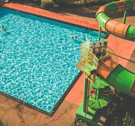 Casablanca, Totaal 80m2 Met Veel Comfort Op Fantastisch 5-sterren Vakantiepark! سيفينُمْ