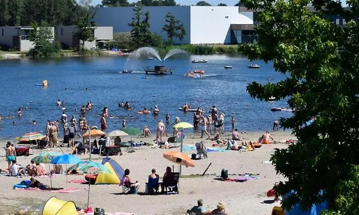 Casablanca, Totaal 80m2 Met Veel Comfort Op Fantastisch 5-sterren Vakantiepark! Chalé Sevenum