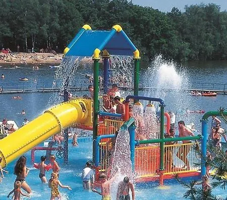 Chalet Casablanca, Totaal 80m2 Met Veel Comfort Op Fantastisch 5-sterren Vakantiepark! Sevenum