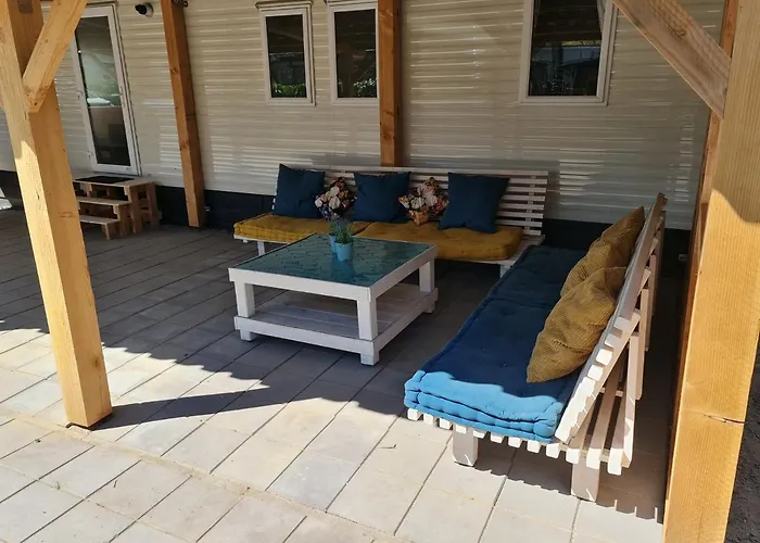 Chalé Casablanca, Totaal 80m2 Met Veel Comfort Op Fantastisch 5-sterren Vakantiepark!