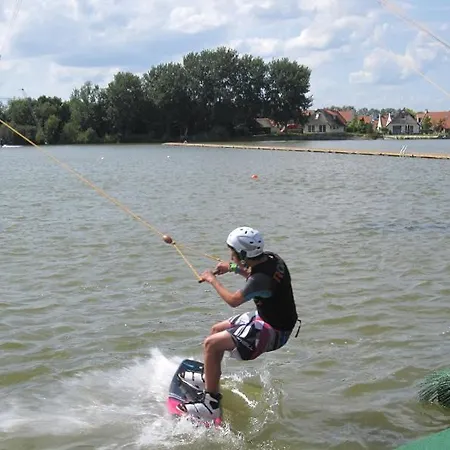 Casablanca, Totaal 80m2 Met Veel Comfort Op Fantastisch 5-sterren Vakantiepark! Chalet