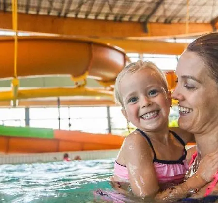 Casablanca, Totaal 80m2 Met Veel Comfort Op Fantastisch 5-sterren Vakantiepark! Chalet